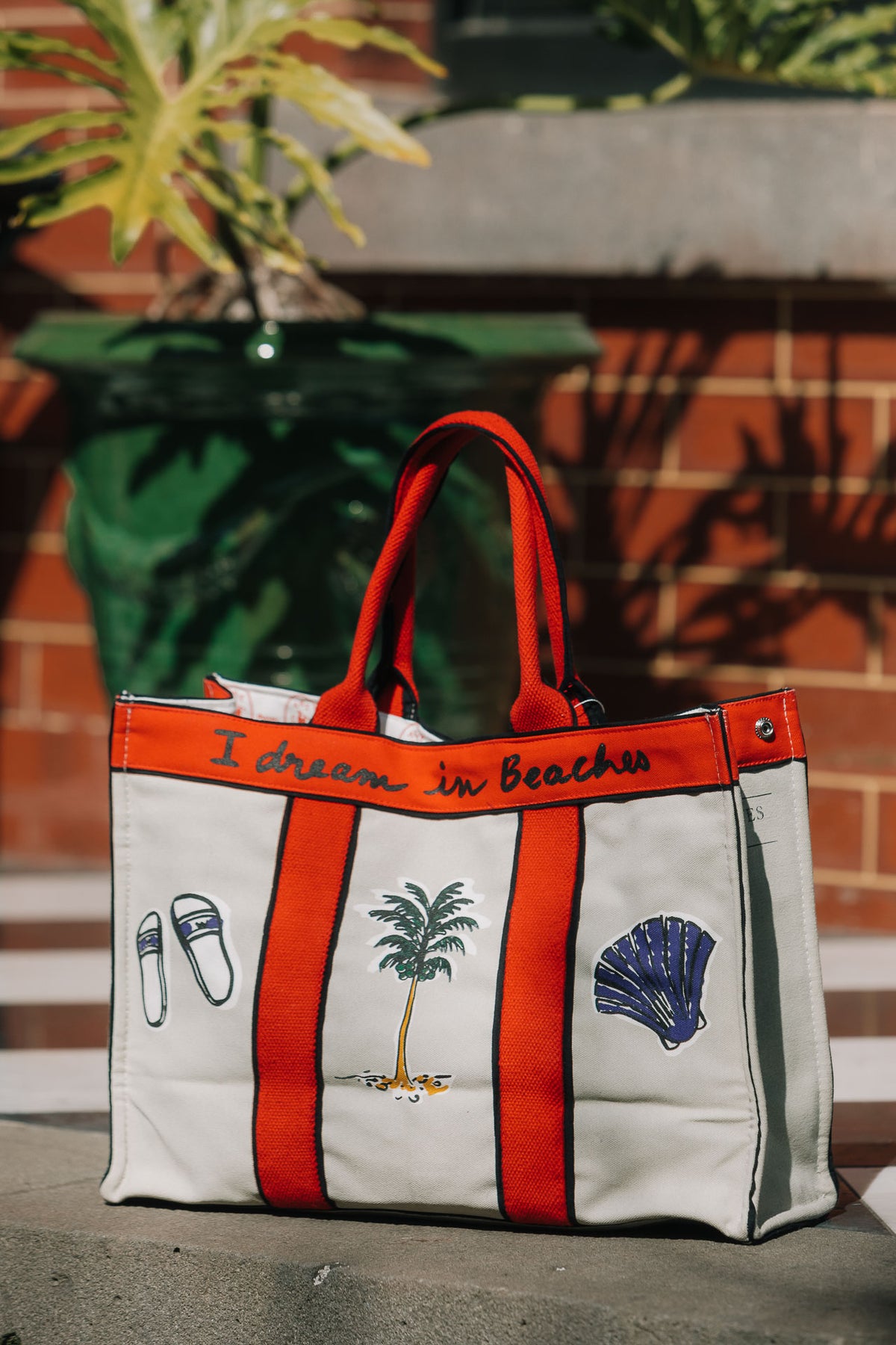 The Beach Tote