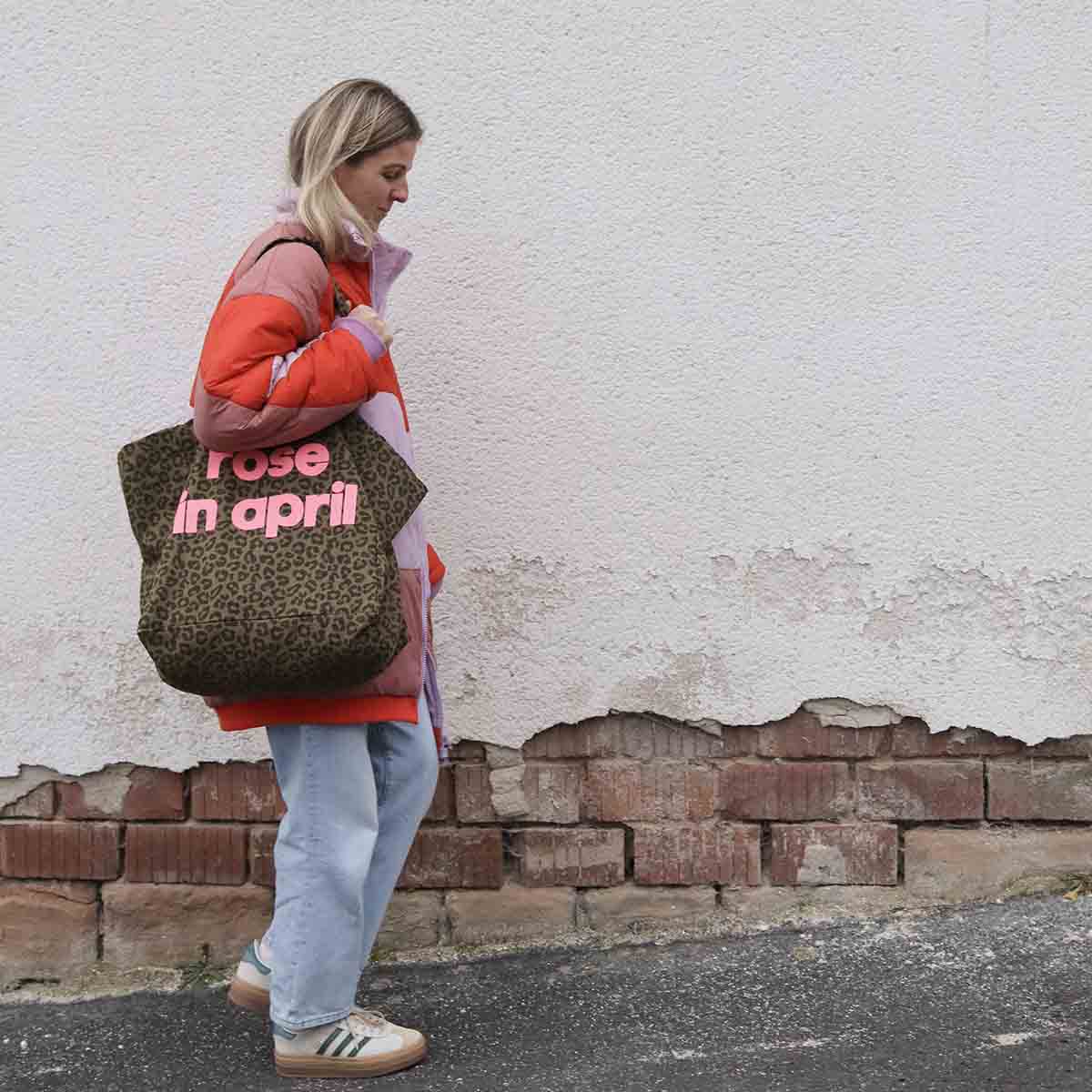 Elisa Tote – Graou Olive with logo - Shiva Designs