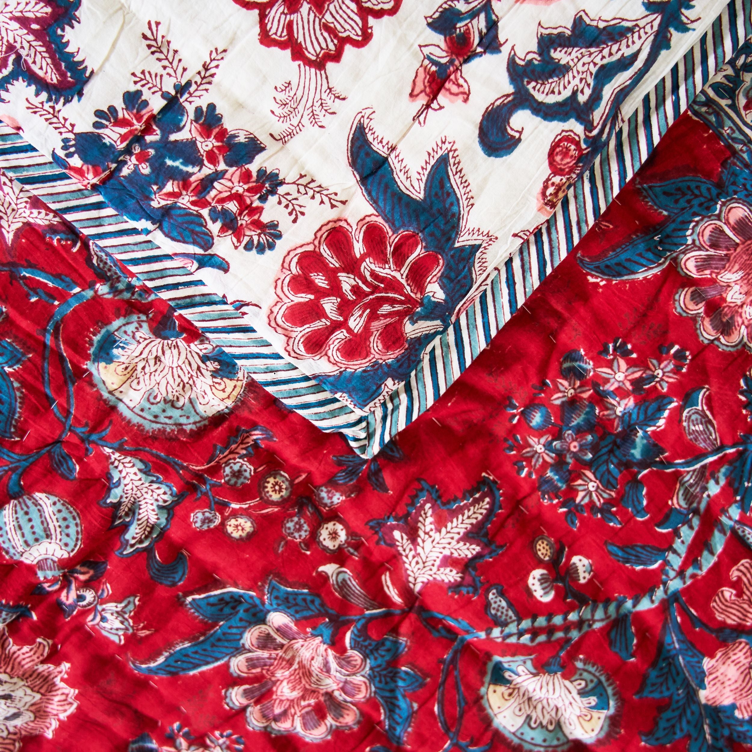 Rhapsodie Rouge Quilt - Shiva Designs