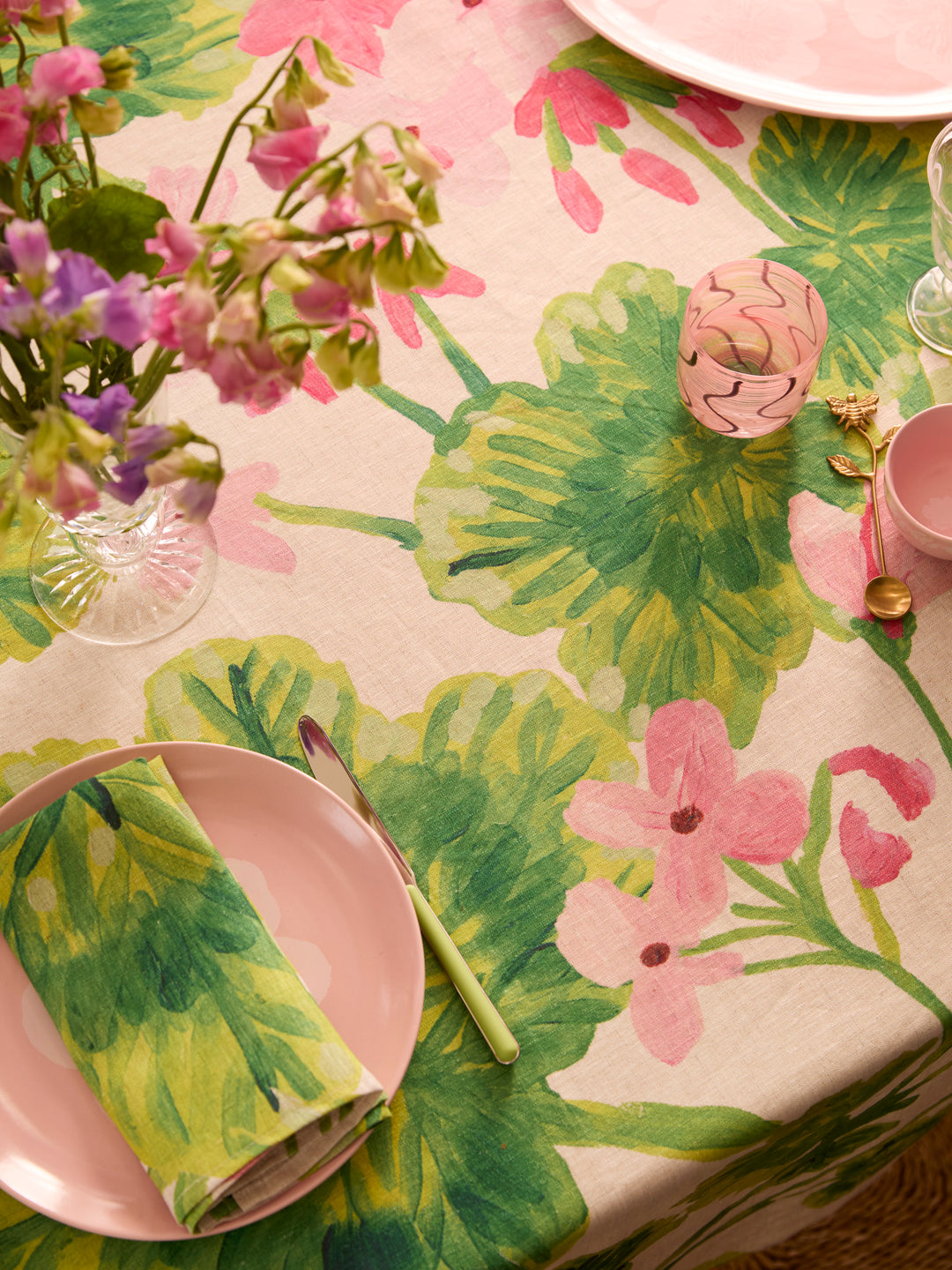 Geranium Multi Linen Tablecloth Medium - Shiva Designs
